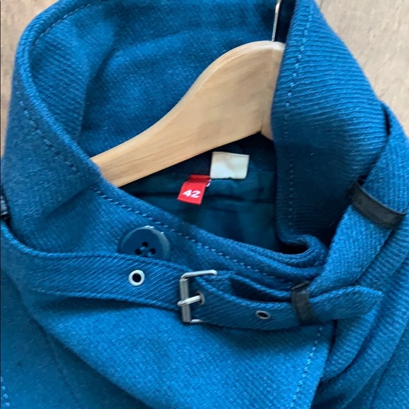 Stylish coat - Picture 3 of 3